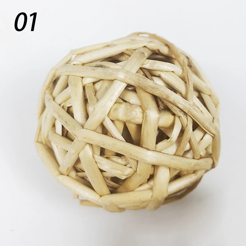 Palla intrecciata da masticare per roditori