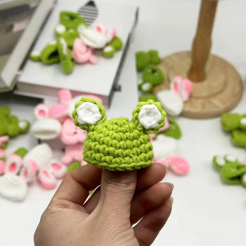 Cappellino per piccoli animali fatto a mano