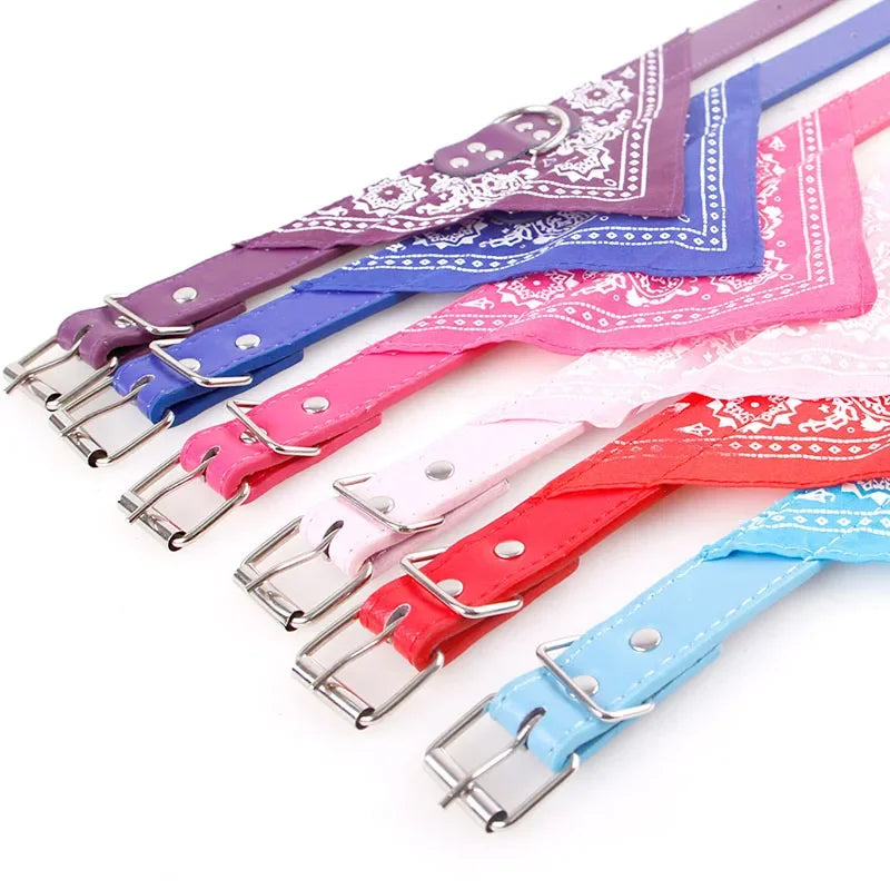 Simpatica bandana regolabile per cani