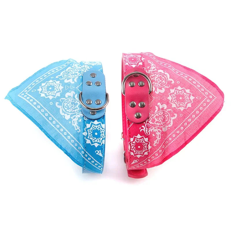 Simpatica bandana regolabile per cani