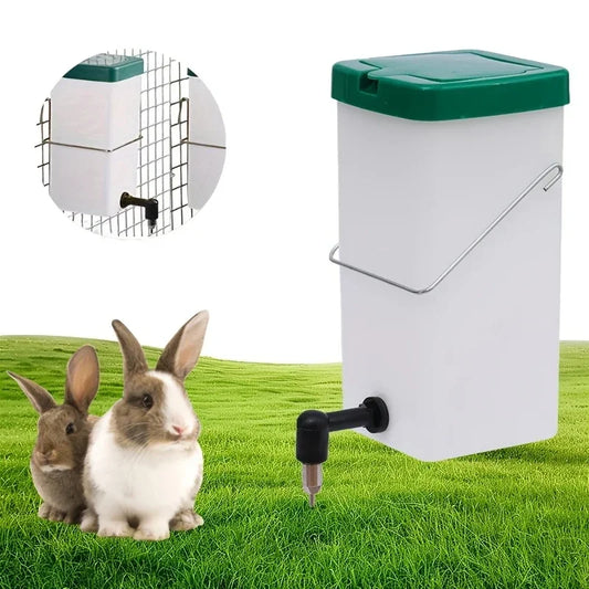 Dispenser acqua per piccoli animali