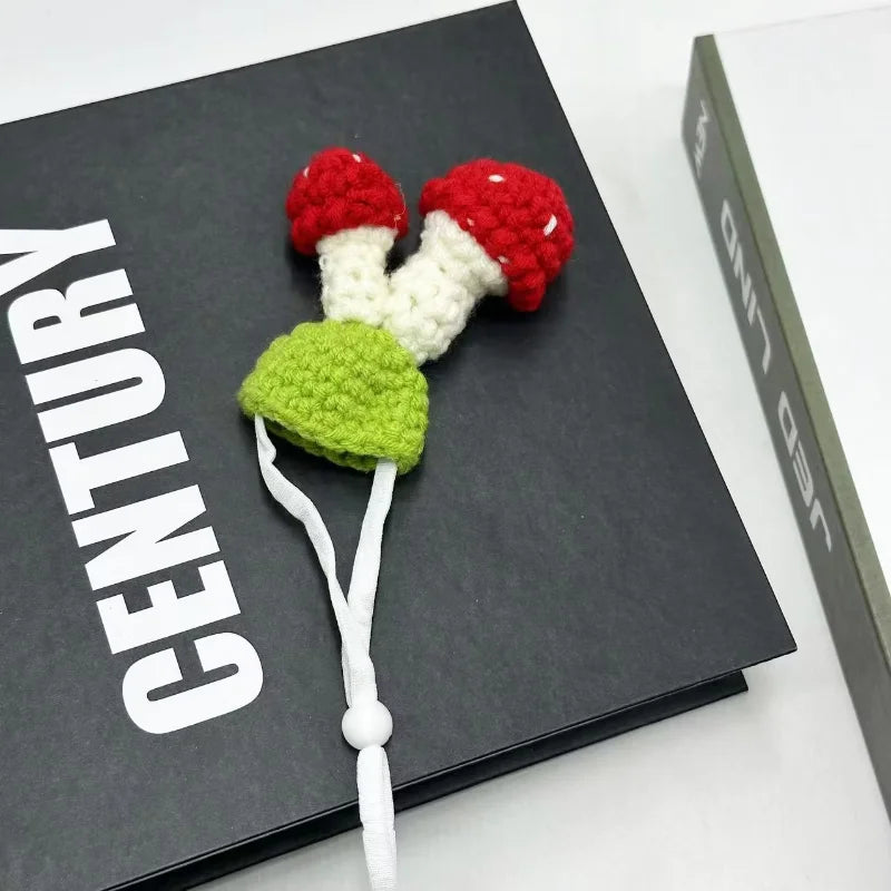 Cappellino per piccoli animali fatto a mano